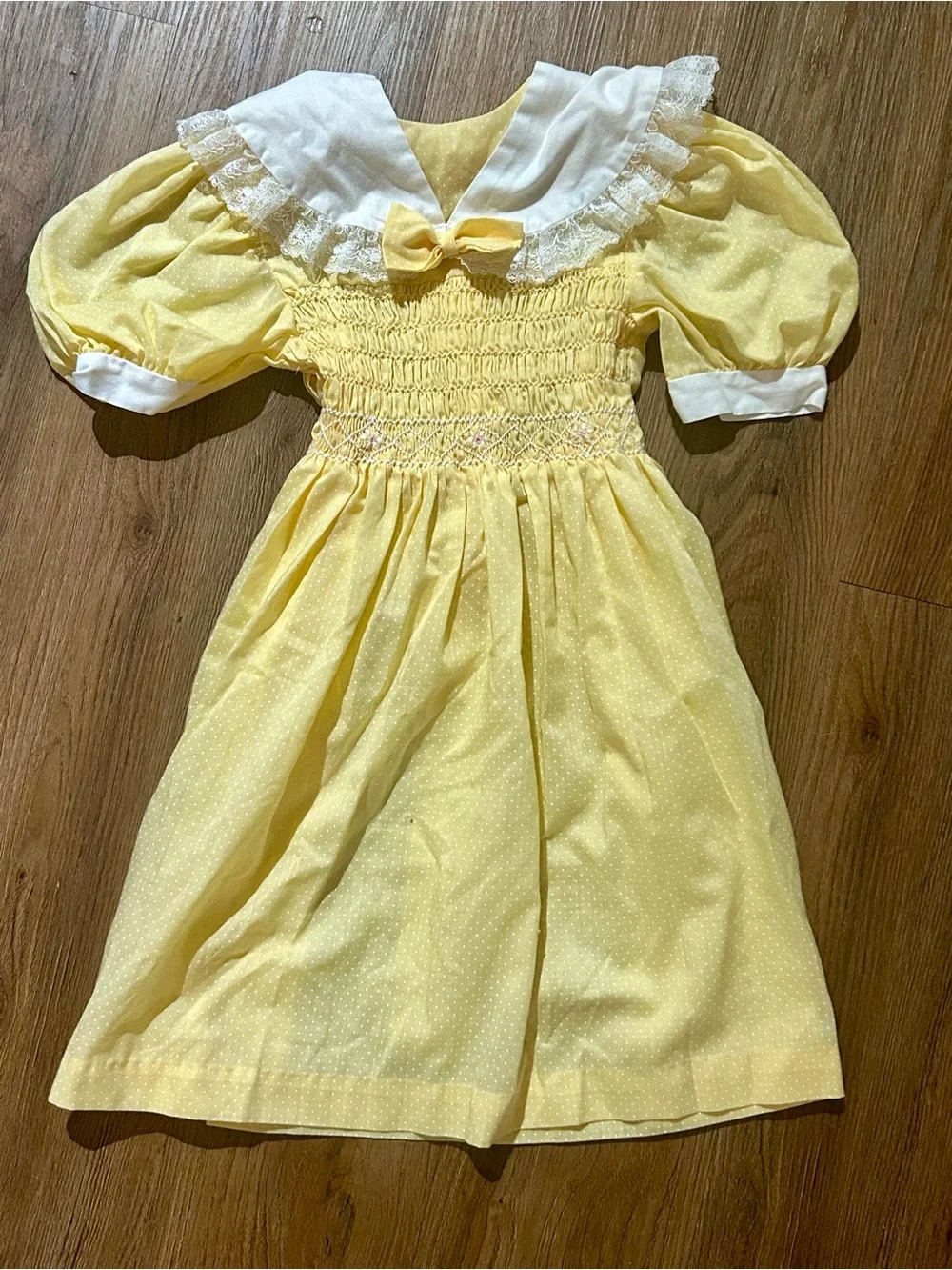 Vintage Polly Flinders Hand-Smocked Dress (c. 1989–1993) • Girls Size 6